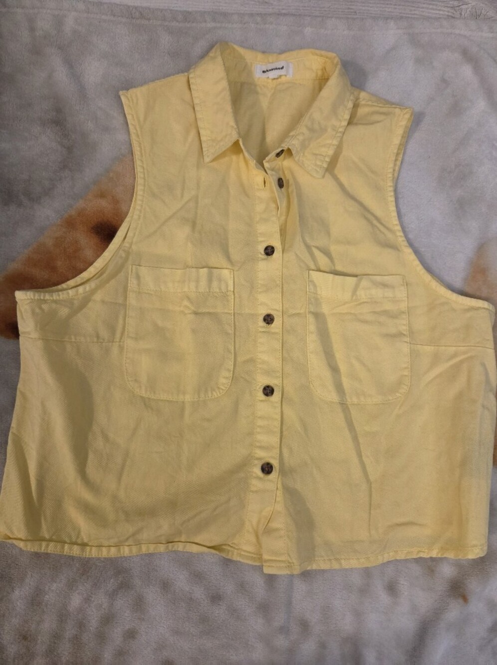 Blumind Womens Cropped Button Up Tank